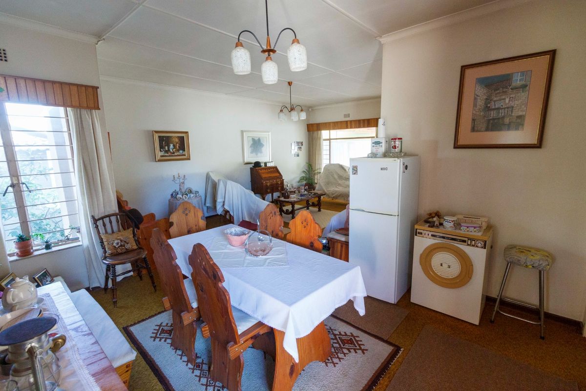 Charming Family Home in Mindalore – Spacious Living with a Lush Garden Retreat - Photo 4