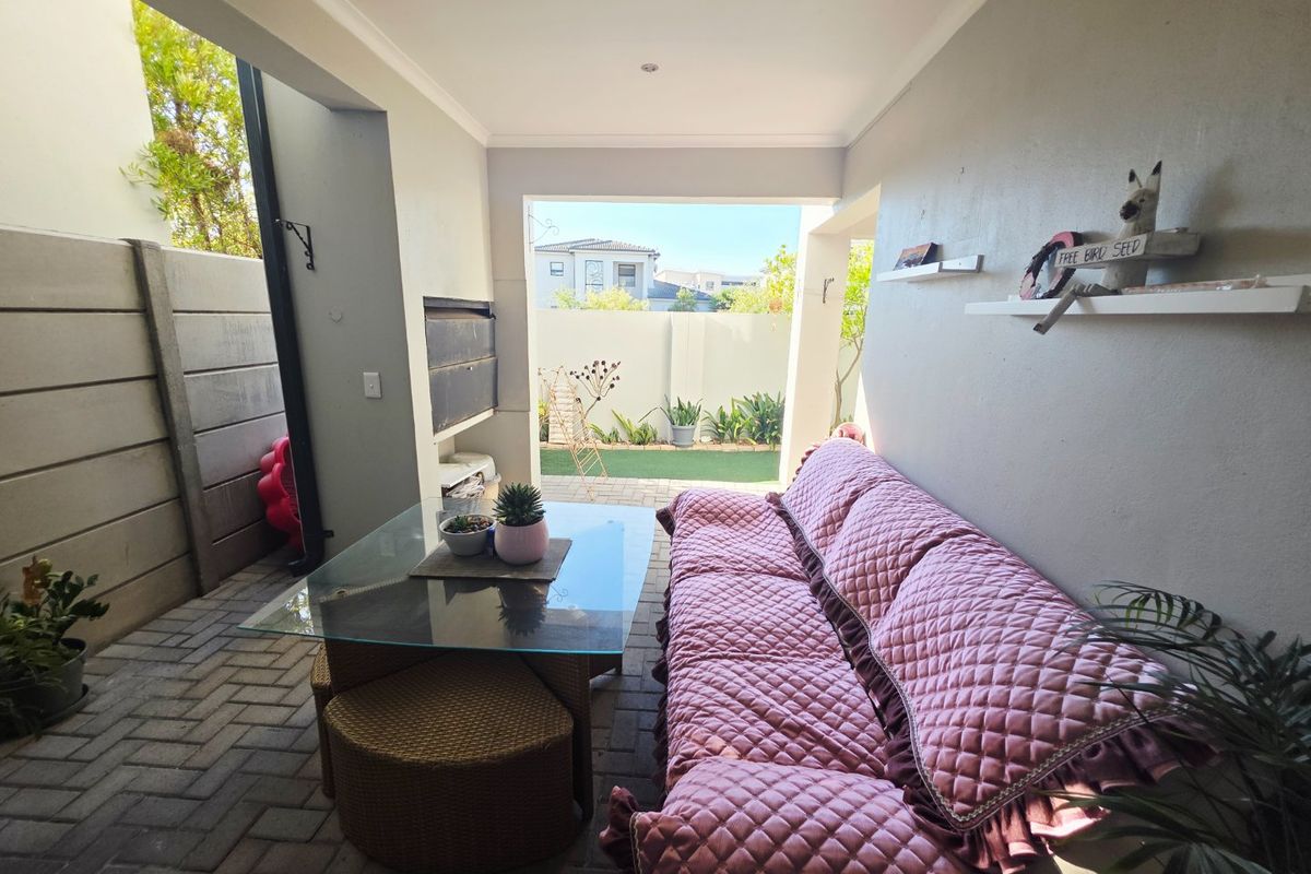 Sole Mandate - 3 Bedroom House For Sale in Parklands North Effortless Living in Kiara Village — A Corner Gem You'll Fall in Love With - Photo 4