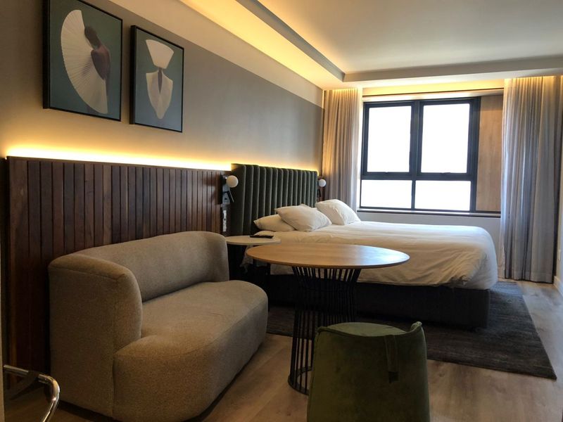 FOR SALE: Luxury Studio Apartment – The Rockefeller, Cape Town Foreshore - Photo 3