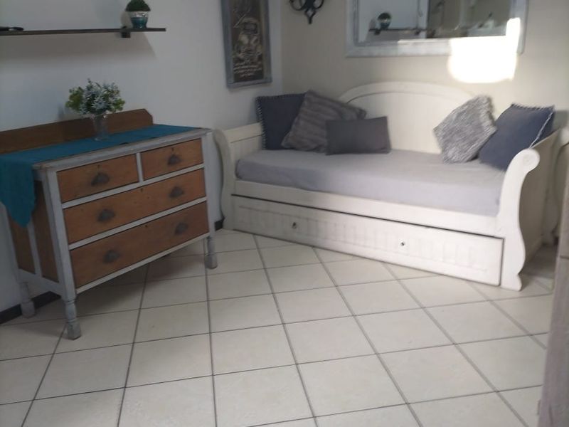Fully Furnished Flat to Rent in Jeffreys Bay - Photo 10