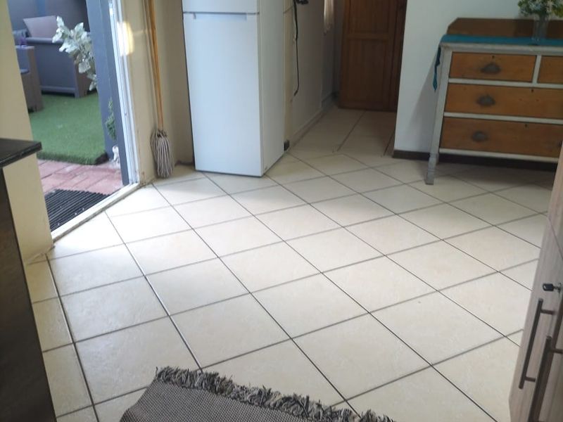 Fully Furnished Flat to Rent in Jeffreys Bay - Photo 9