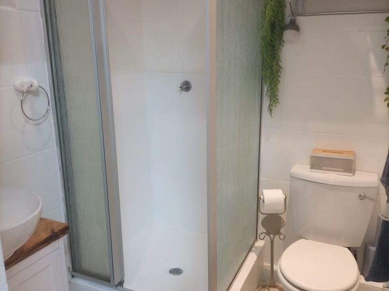 Fully Furnished Flat to Rent in Jeffreys Bay - Photo 8