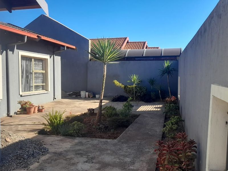 Property for Sale: Protea North - Photo 10