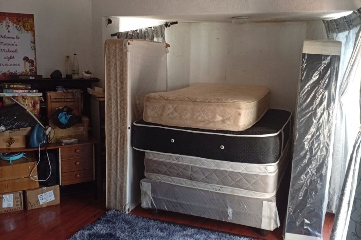 House For Sale  - Photo 2