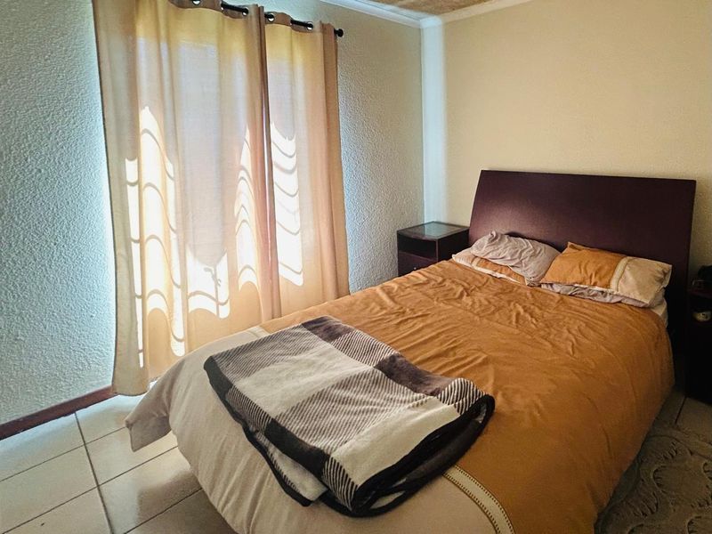 Modern 2-Bedroom Townhouse for Rent in Halfway House Midrand - Photo 10