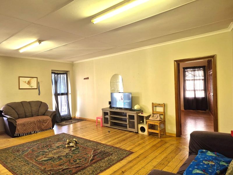 Spacious 2-Bedroom Apartment in Knysna Central - Photo 6