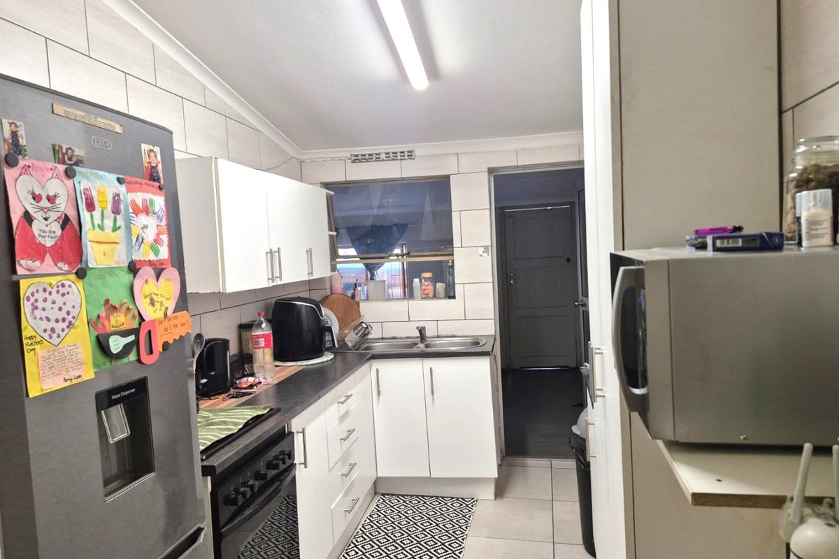 Spacious 2-Bedroom Apartment in Knysna Central - Photo 4