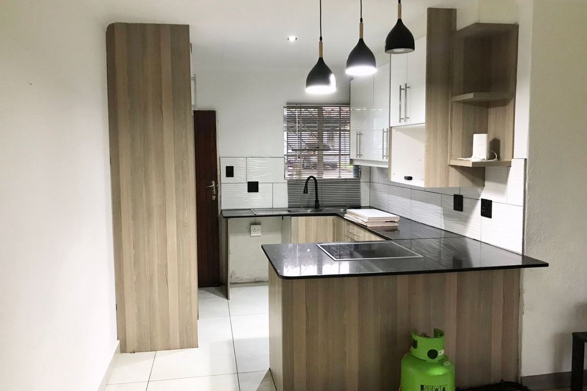 Start Fresh in This Warm & Welcoming Home - Photo 2