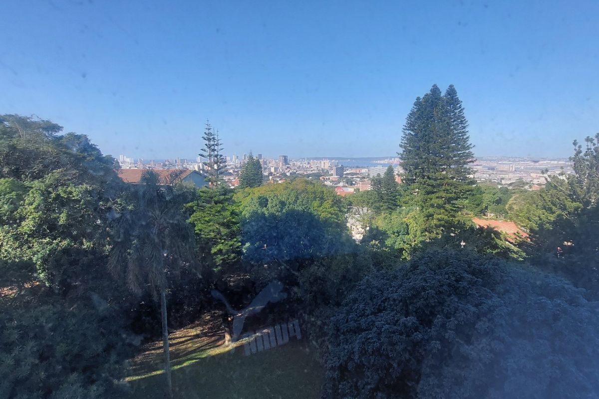 Chic Glenwood flat for rent, urban comfort - Photo 2