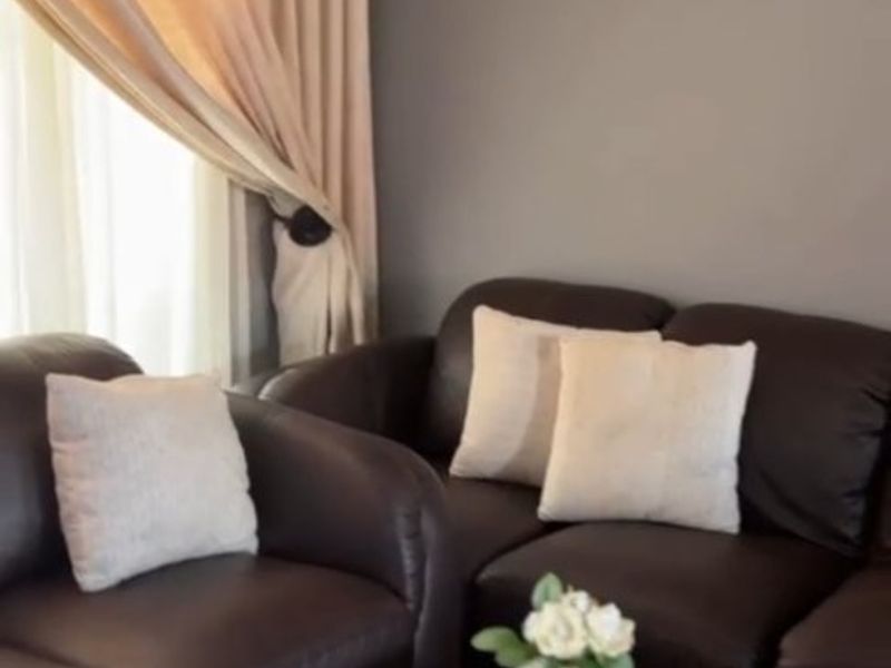 Spacious Apartment for Rent  - Photo 9