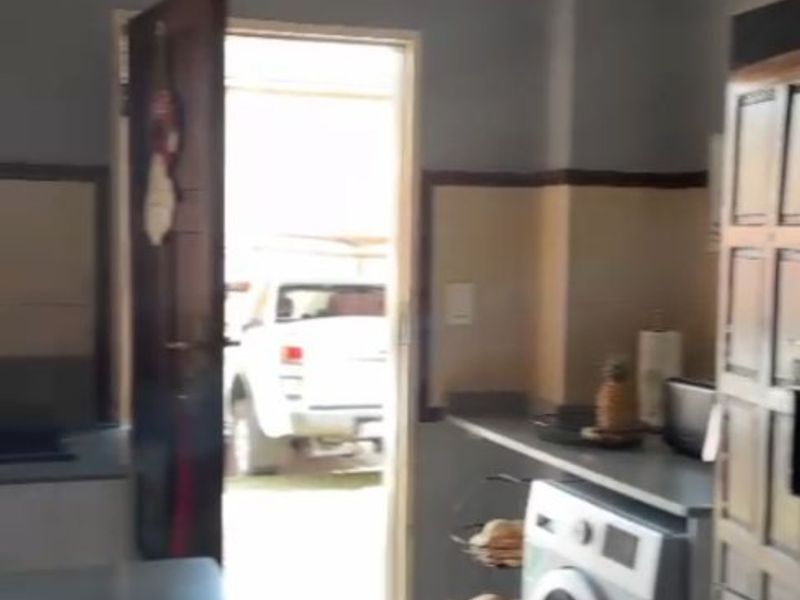 Spacious Apartment for Rent  - Photo 5