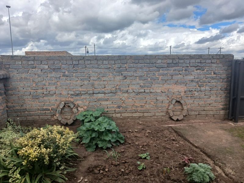 one bedroom house for sale  - Photo 8