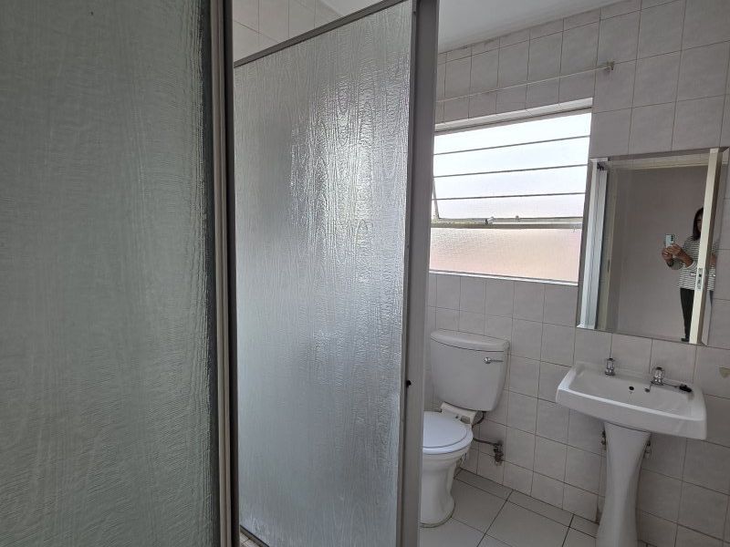 Spacious 3-Bedroom Townhouse with Balcony Braai & Great Lifestyle Features! - Photo 5