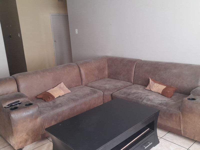 Perfect for first-time Investors Apartment - Photo 8