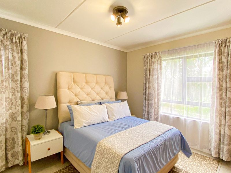 2 Bedroom 2 Bathroom apartment for sale in Fish Eagle View! - Photo 9