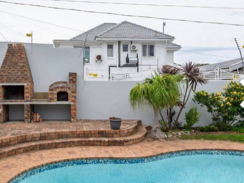 Modern Dual-Living Home with Exceptional Airbnb Appeal in Sought-After Westview - Photo 6