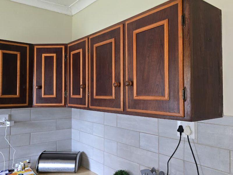 Solid house in fair condition in a popular part of Stilfontein. - Photo 7