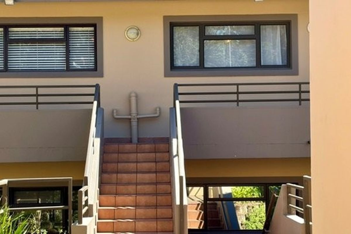 Spacious 4-Bedroom Apartment In Charlwood Eco Estate With Added Privacy - Photo 4