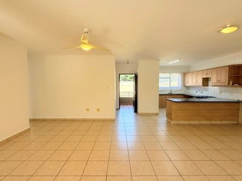 Spacious 4-Bedroom Apartment In Charlwood Eco Estate With Added Privacy - Photo 8