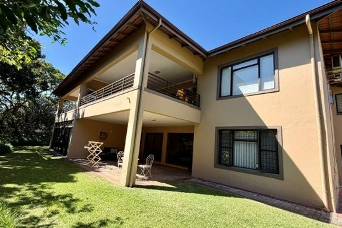 Spacious 4-Bedroom Apartment In Charlwood Eco Estate With Added Privacy - Photo 3