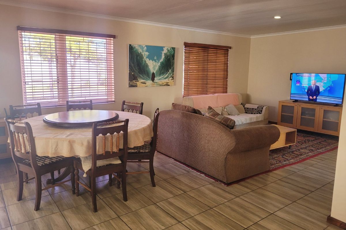 3 Bedroom House in Blouberg Sands - Photo 4