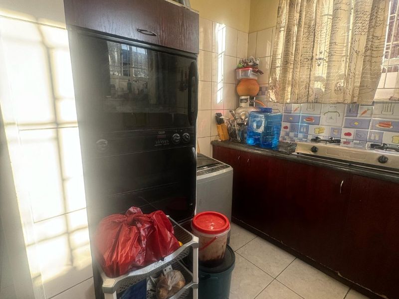 GROUNDFLOOR CONVENIENCE IN BANGLADESH HEIGHTS  - Photo 6