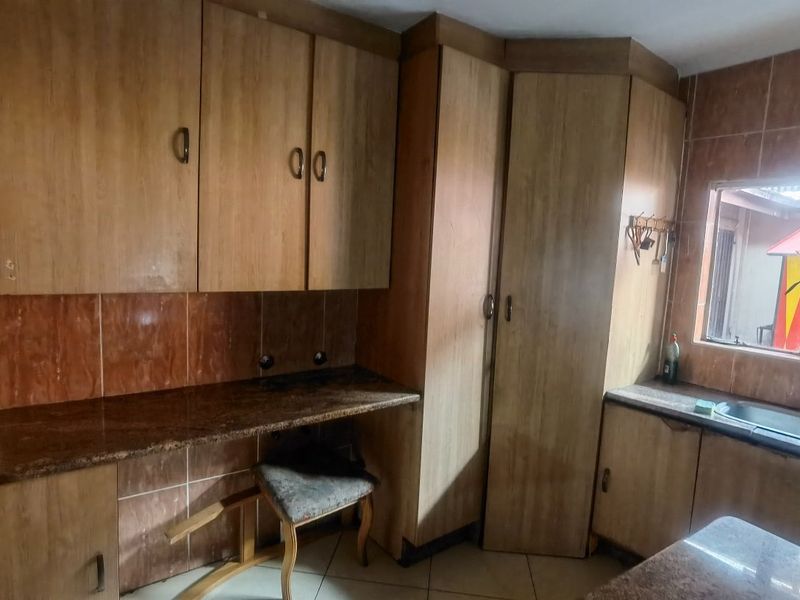 3 Bedrooms house for sale in Actonville - Photo 6