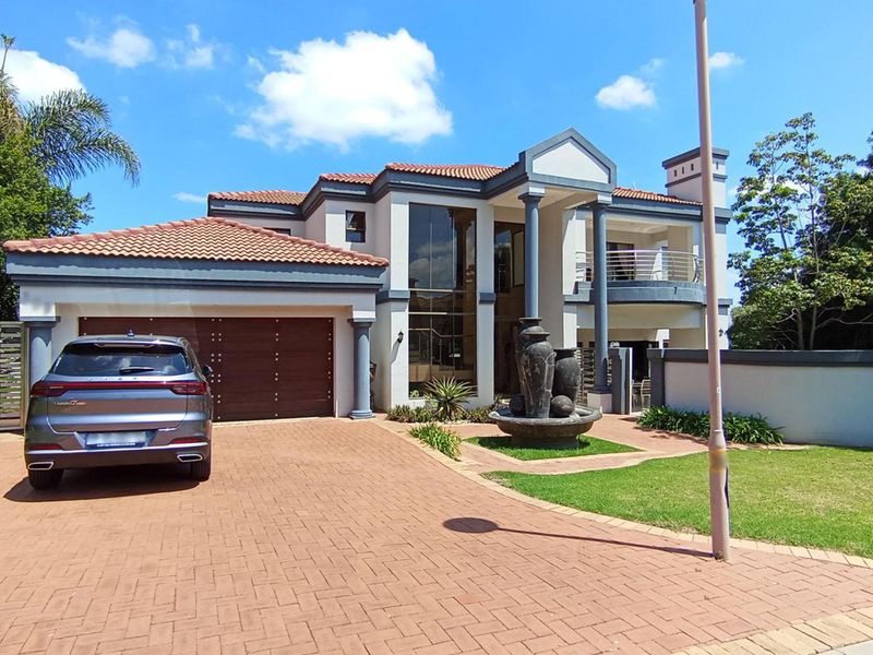 Elegant 4Bedroom Estate Home in Sagewood, Midrand - Photo 2