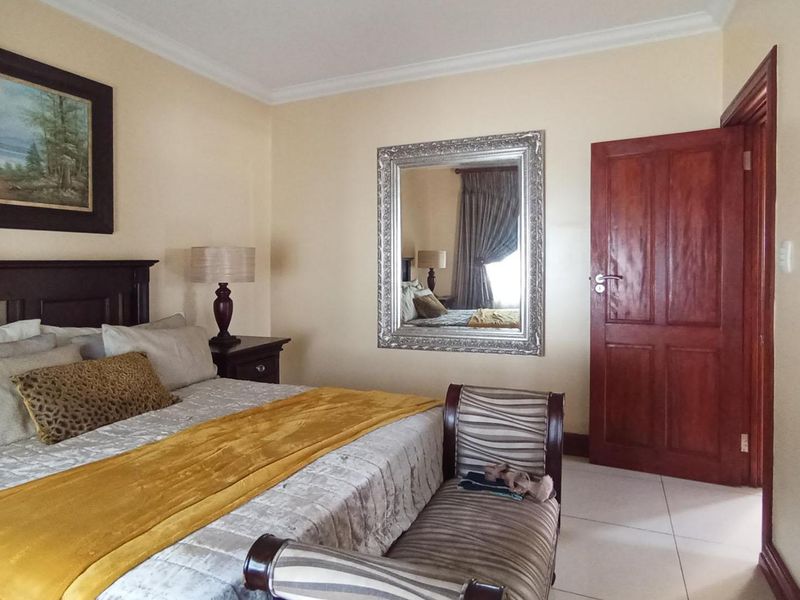 Elegant 4Bedroom Estate Home in Sagewood, Midrand - Photo 7