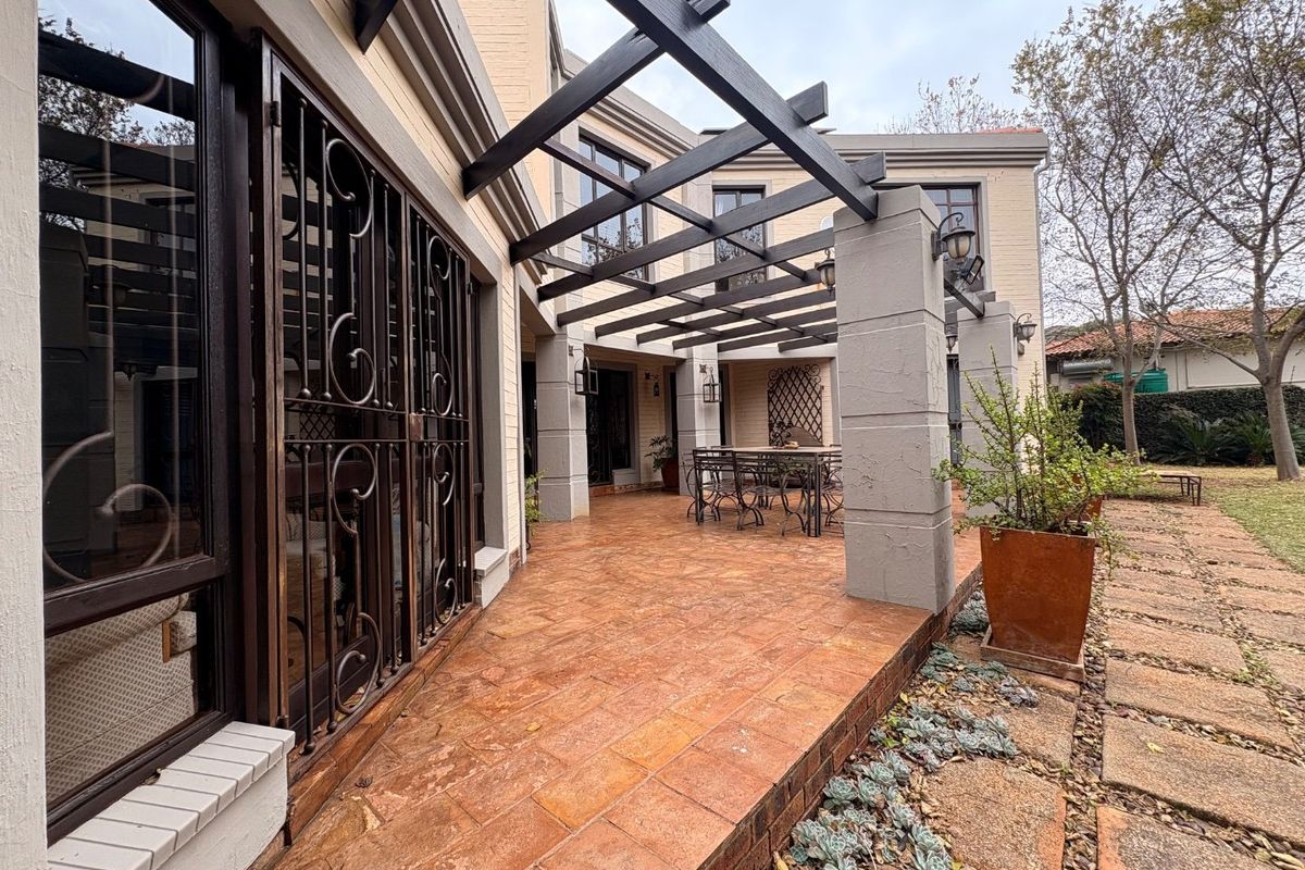 Modern Elegance Meets Comfortable Living – A Home That Has It All! - Photo 3