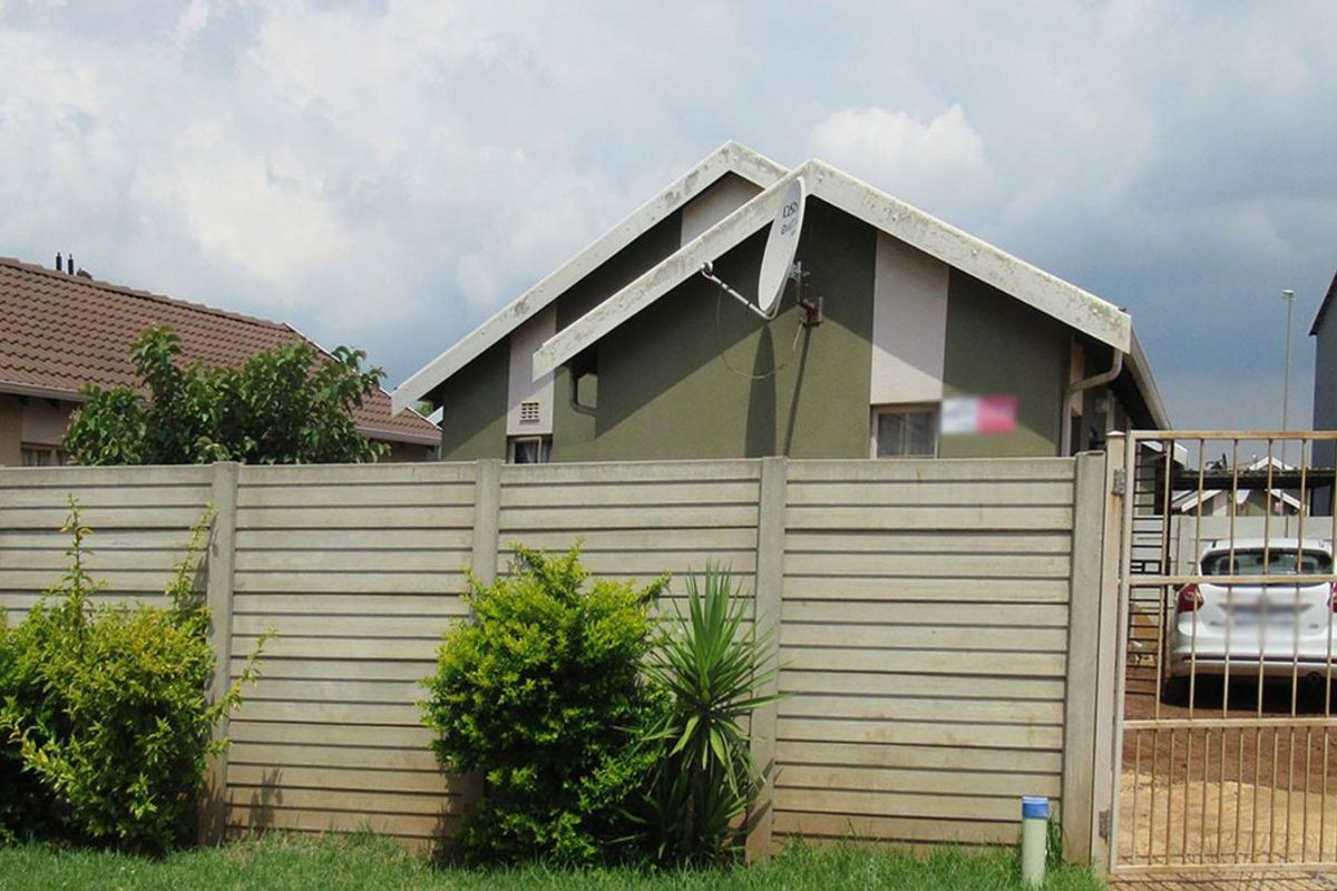 Three bedrooms for sale at sky city  - Photo 2