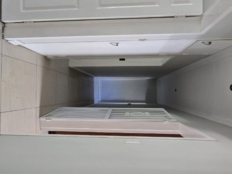 Tranquil 4 bedroom home in Garsfontein - Photo 3