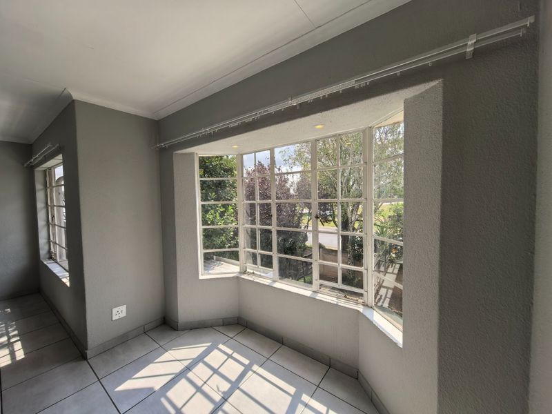 Modern 3-Bedroom Apartment | Secure Lock-Up-and-Go in Atlasville. - Photo 10