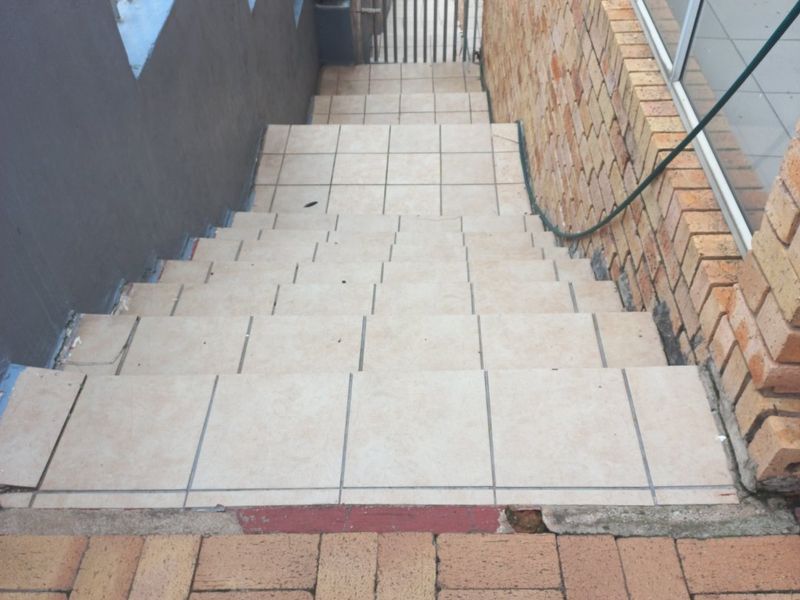 Large Basement Cottage in Serene / Leafy Westville  - Photo 3