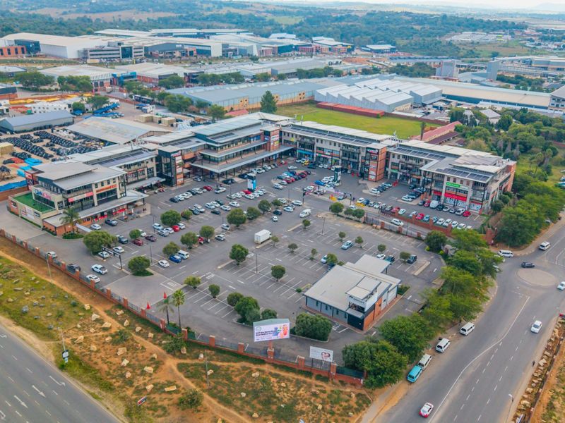 A-Grade Mixed-Use Investment | Northlands Corner Shopping Centre | GAI: R35.1m - Photo 3