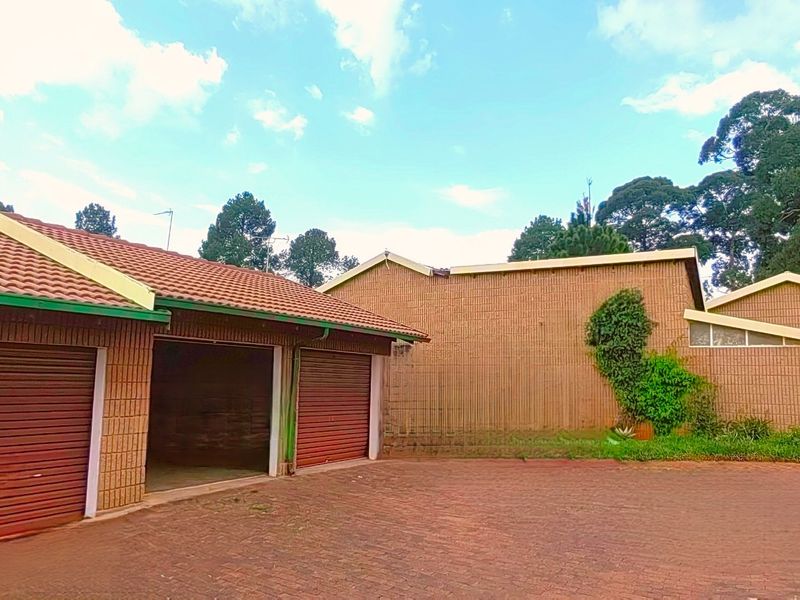 Spacious charm - Photo 1