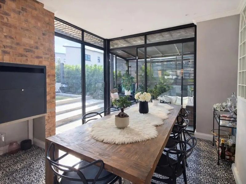 Stunning 3 bedroom Home Roodepark Eco Estate  - Photo 8