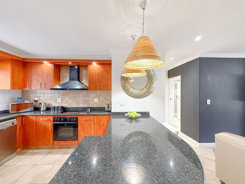 Effortless Living with Beautiful Knysna Lagoon Views - Photo 10