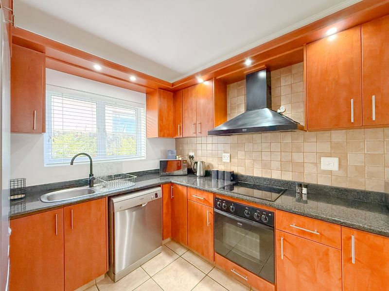 Lagoon View Investment Apartment - Photo 10
