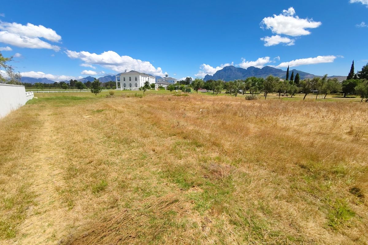 Prime Polo Field stand at the prestigious Val de Vie Lifestyle Estate in the Winelands - Photo 4