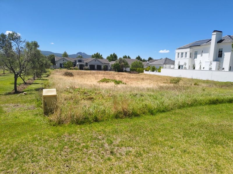 Prime Polo Field stand at the prestigious Val de Vie Lifestyle Estate in the Winelands - Photo 2