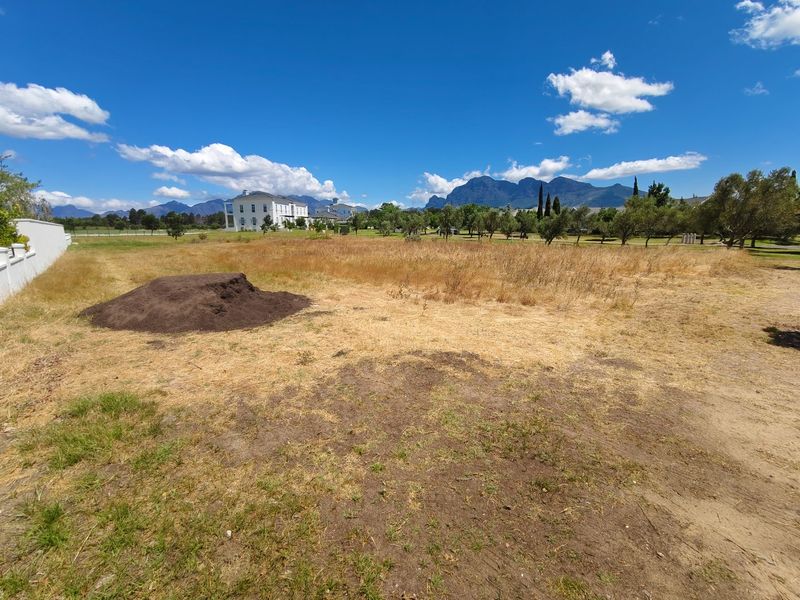 Prime Polo Field stand at the prestigious Val de Vie Lifestyle Estate in the Winelands - Photo 5