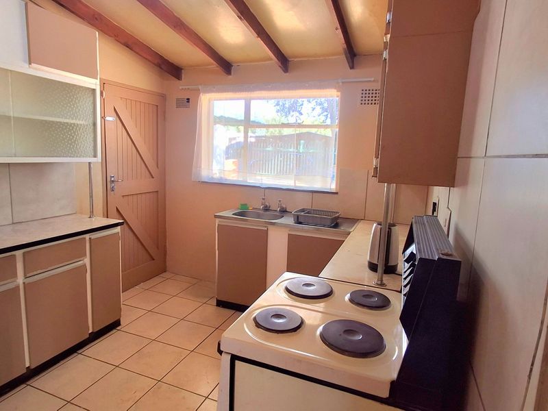 Perfect Starter Home – Conveniently Located! - Photo 6