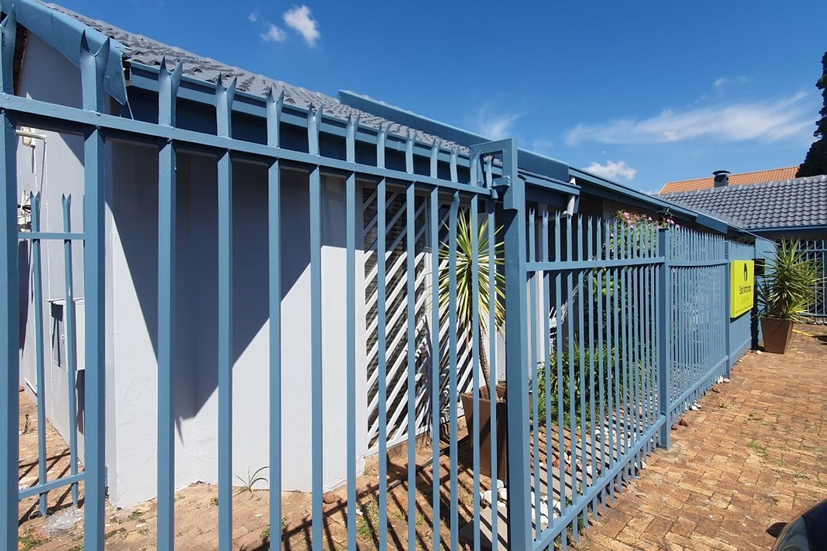 Prime Retail / Office Space (120m2) to let - Estcourt Avenue, Wierda Park, Centurion - Photo 5