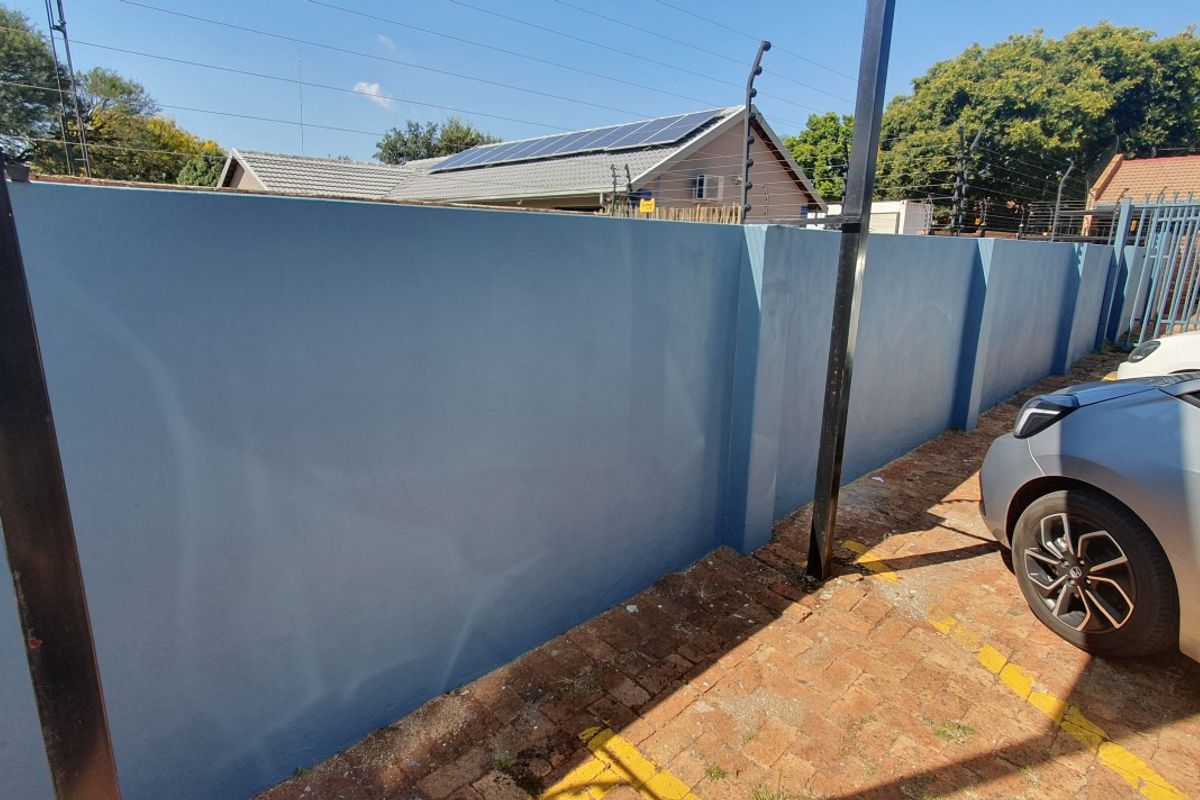 Prime Retail / Office Space (120m2) to let - Estcourt Avenue, Wierda Park, Centurion - Photo 3