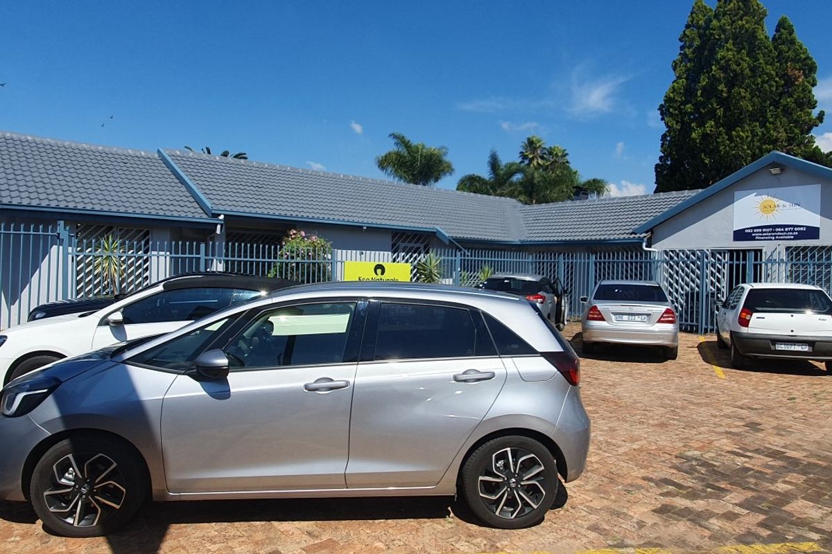 Prime Retail / Office Space (120m2) to let - Estcourt Avenue, Wierda Park, Centurion - Photo 2