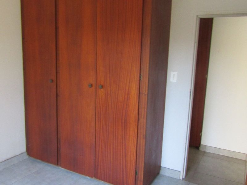 Spacious Family Home with Flatlet for Sale in Prime Thabazimbi Location - Photo 6