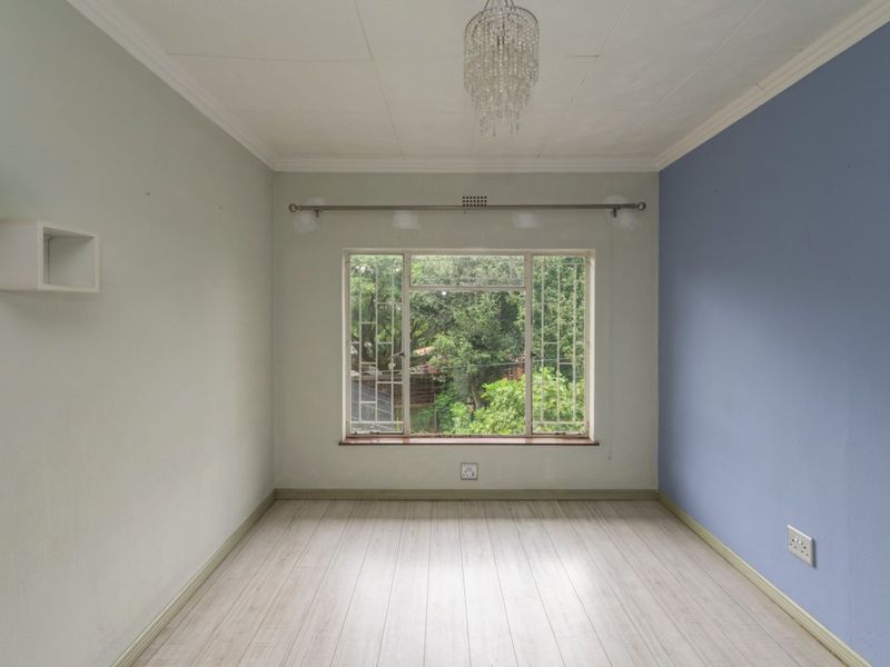 2 Bedroom Duplex in Primrose Hill - Photo 7