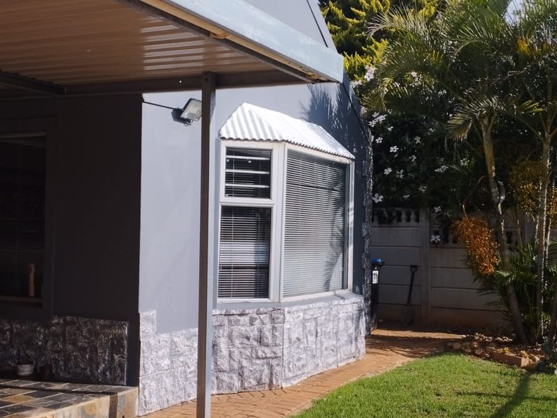 A Charming Family Home in Noorsekloof  - Photo 5