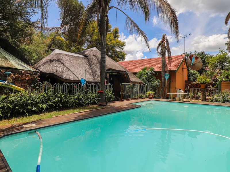 3 Bedroom house for sale in Wilkoppies. - Photo 7